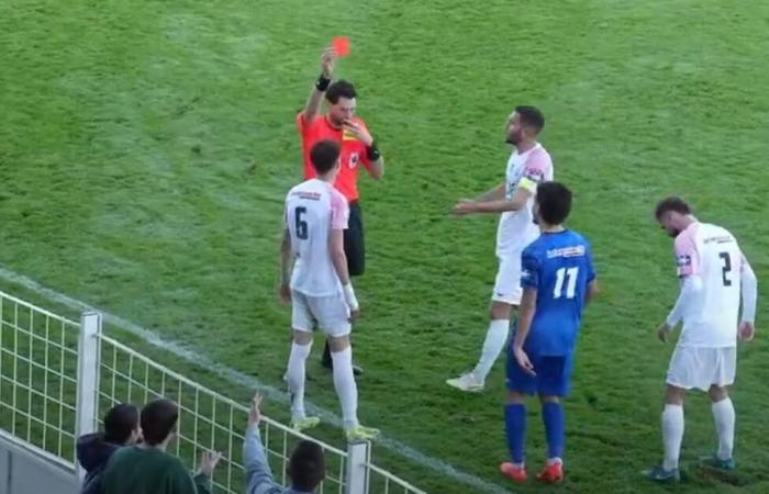 Football (Coupe de France): why the referee should never have excluded ACFC defender Paul Bentayou [vidéo]