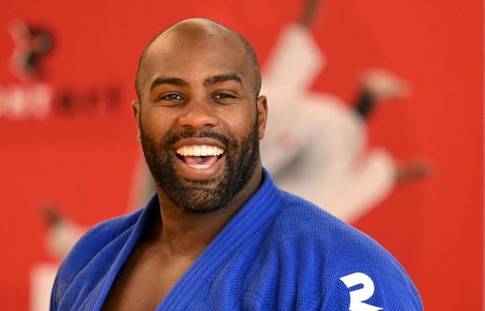 Teddy Riner says “thank you” to his loved ones during an evening in Paris