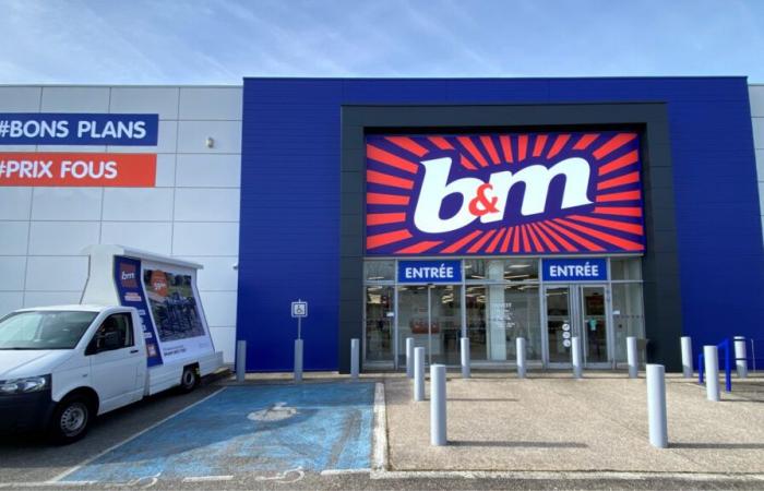 Givors: reopening day for the B&M store, after the floods