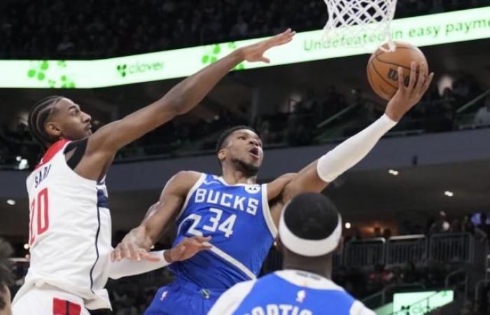 Giannis Antetokounmpo (Milwaukee) soars, rare victory for Philadelphia