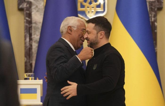 Volodymyr Zelensky meets new EU leaders, Poland border debate