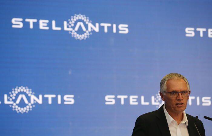 Stellantis, Carlos Tavares resigned, 'new CEO by mid-2025' – News