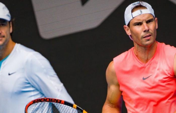 ATP > Carlos Moya, Nadal's last coach: “In 1307 matches on the circuit, Rafa has never broken a racket. His self-control is a light, a reference for all young players in the world”