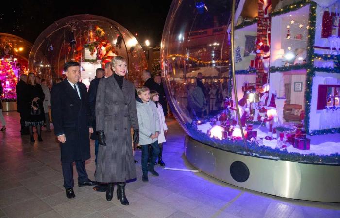 Jacques and Gabriella of Monaco immerse the Principality in the magic of Christmas with their parents