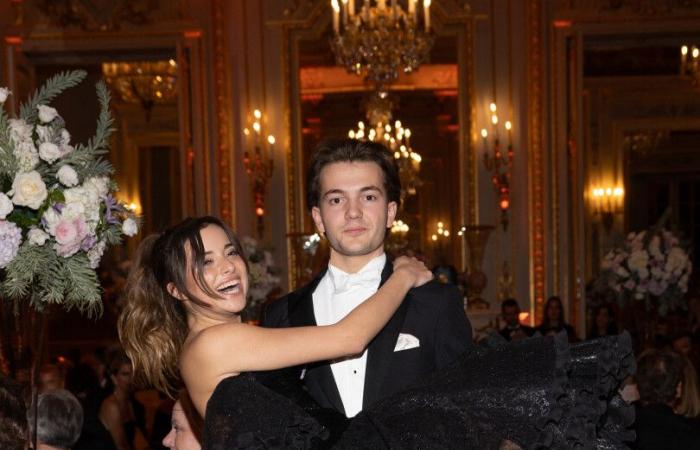 The most beautiful photos of the Debutante Ball