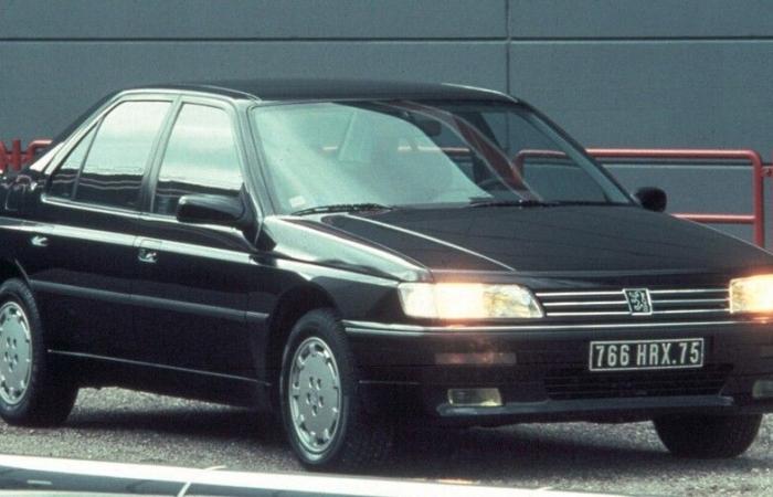 Indeed, the Peugeot 605 was launched unfinished, video proof