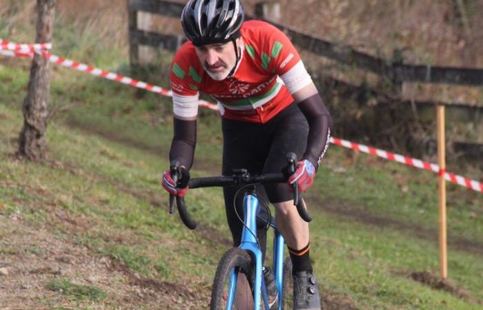 Cyclo-cross: William Millat ahead of his brother Adrien on the heights of Le Creusot