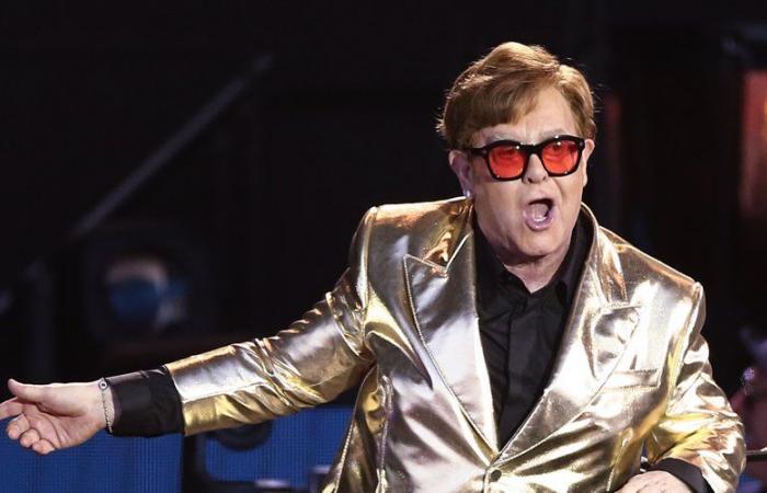 Elton John went blind: 'I lost my sight,' pop legend reveals after serious eye infection