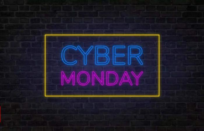 Cyber Monday Sale in India: Amazon, Vijay Sales, Ajio, Tata Cliq and other websites giving discounts