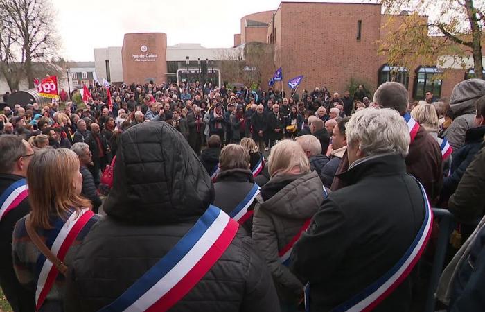 “What are we going to become?”, against budget cuts, the cry of alarm from elected officials, unions and associations of Pas-de-Calais