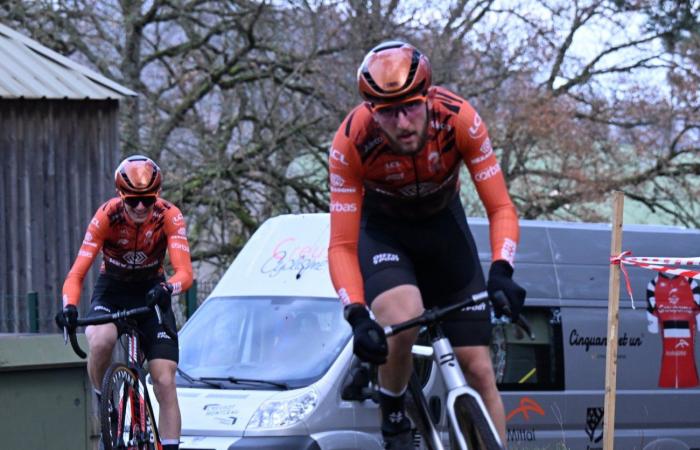 Cyclo-cross: William Millat ahead of his brother Adrien on the heights of Le Creusot