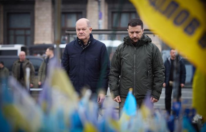 War in Ukraine | Zelensky says he needs more weapons for a 'just' peace