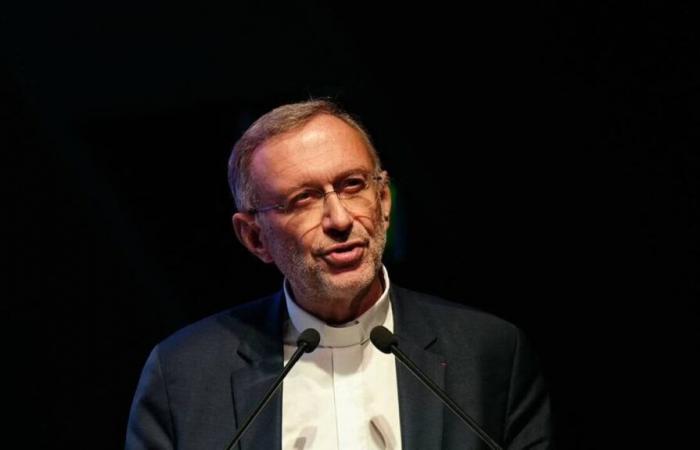 The rector archpriest of Notre-Dame de Paris wants access to the cathedral to remain free