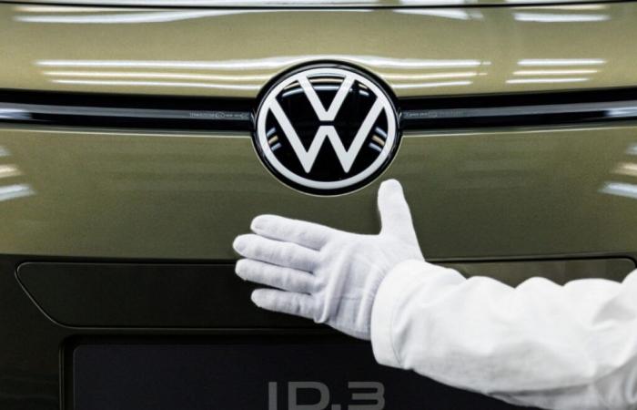 German automobile crisis: how the Volkswagen symbol slipped – 02/12/2024 at 12:15