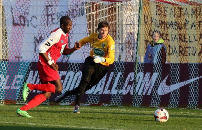 Coupe de France: when a goalkeeper lights a cigarette at half-time – Coupe de France – 8th round – Feignies-Aulnoye-Gallia Lucciana (1-0)