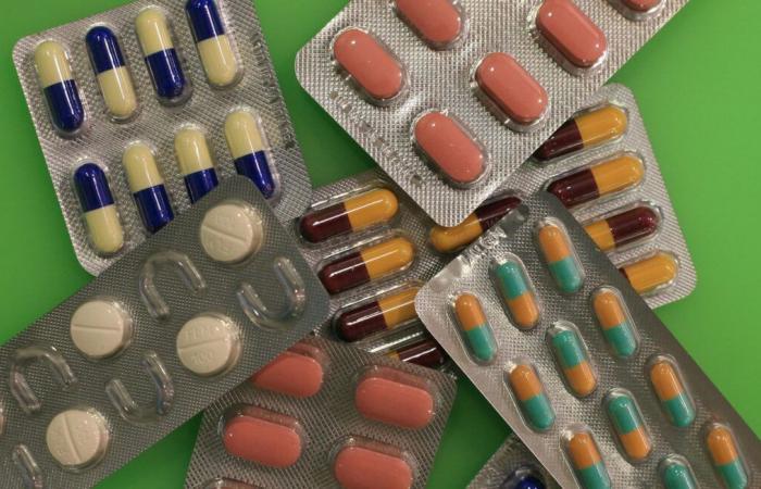 The 2025 edition of the black list of drugs to be banned includes 88 treatments sold in France