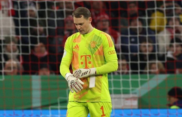 First red card of your career! Manuel Neuer flies off the pitch early in the cup clash between FC Bayern Munich and Bayer Leverkusen