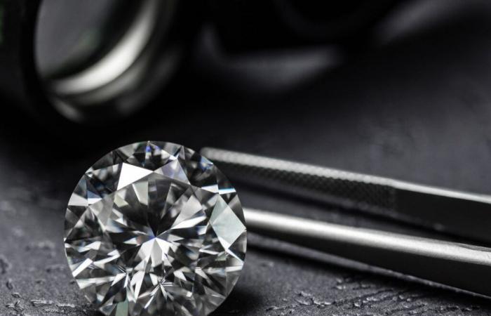 Will you soon be able to store your data forever thanks to the diamond? How to explain this feat?