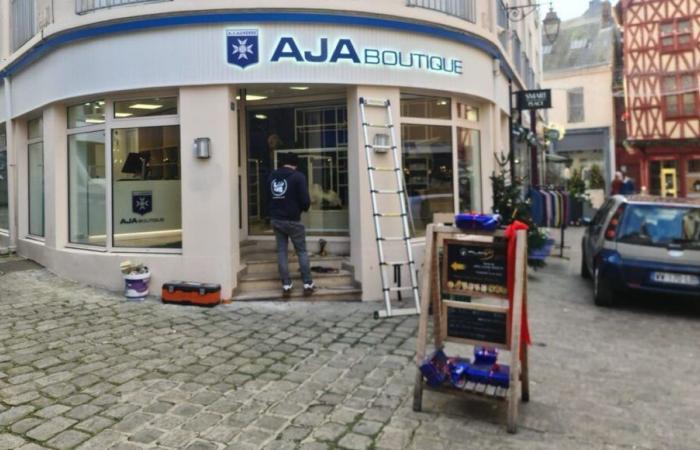 Auxerre: AJA inaugurates a new store in the historic city center, fans and traders are over the moon