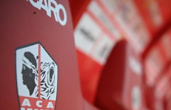 Thirty-eight days later, the derby between AC Ajaccio and Bastia ended in a draw