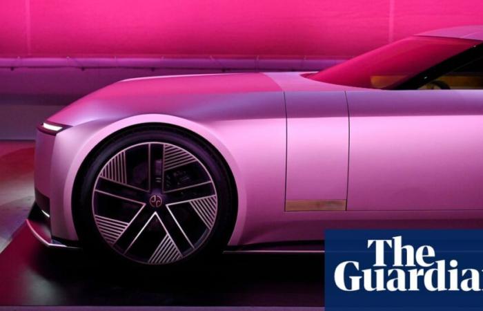 Jaguar boss says it has shown ‘fearless creativity’ with new electric car | Jaguar Land Rover