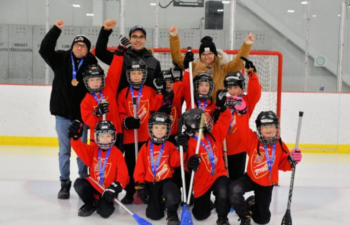 A total of 5 gold medals for the Témiscouata minor ice ball