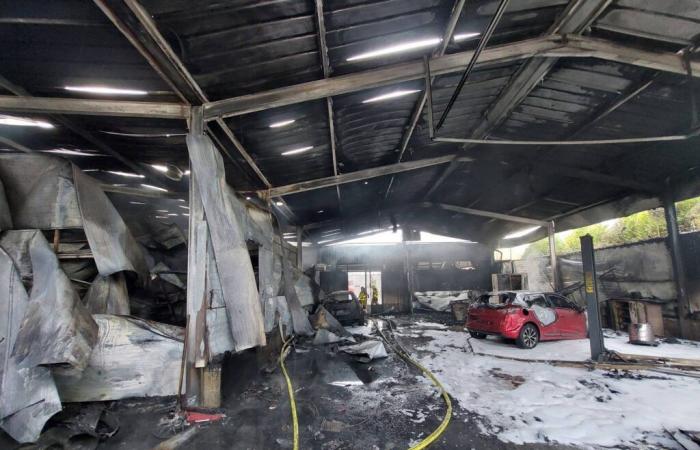 Montceau – 200 m2 of building, cars and paint booth destroyed by fire