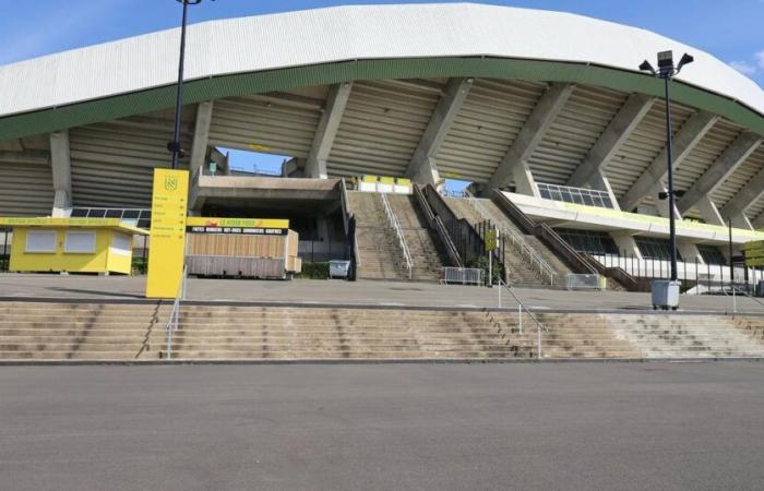 a company suspected of employing illegal security guards for FC Nantes matches