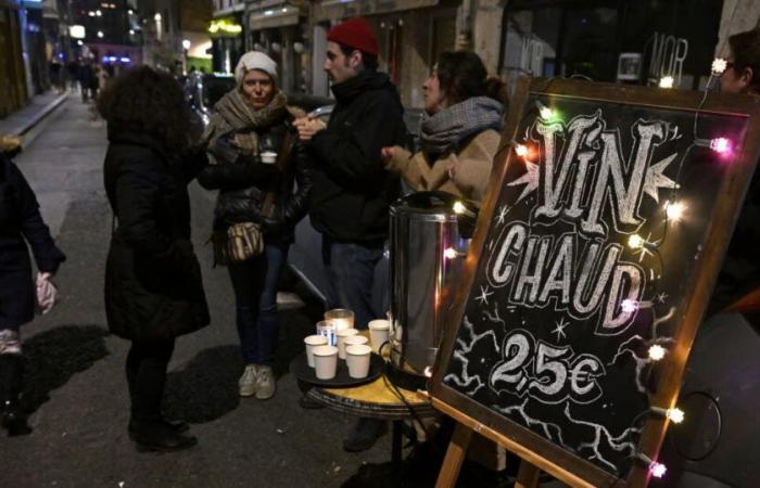 authorities face the challenge of illegal mulled wine stands