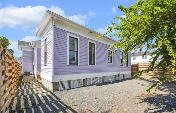 Uniquely Remodeled 1930 Cottage