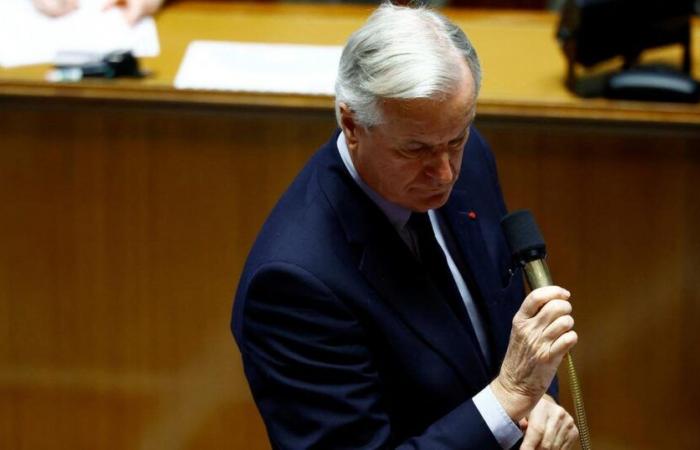 Barnier booed in the Assembly during a tribute to a former MP