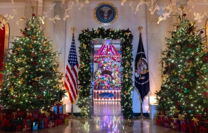 For her last Christmas at the White House, Jill Biden plays tradition