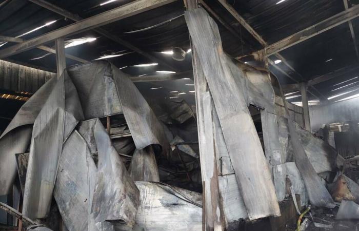 Montceau – 200 m2 of building, cars and paint booth destroyed by fire