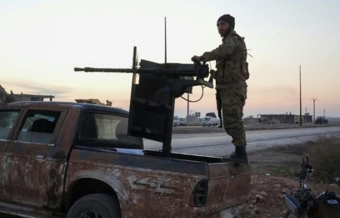 Syria: rebels approach Hama, violent fighting with regime forces