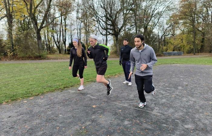 They are preparing to run 21 kilometers to raise awareness about blood donation, “one donation can save three lives”