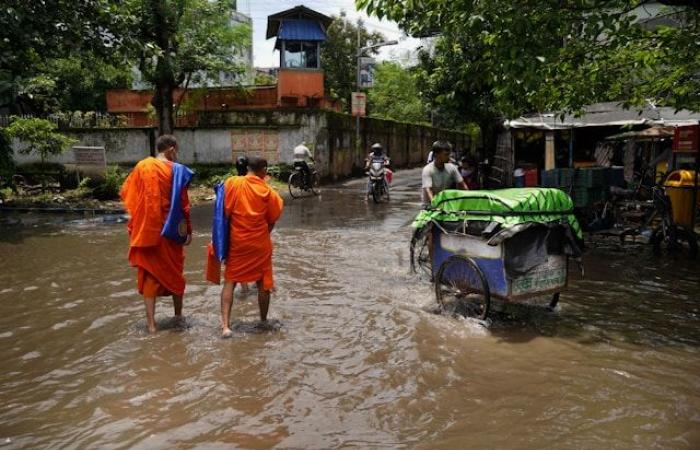 Malaysia and Thailand still experiencing heavy rains and flooding