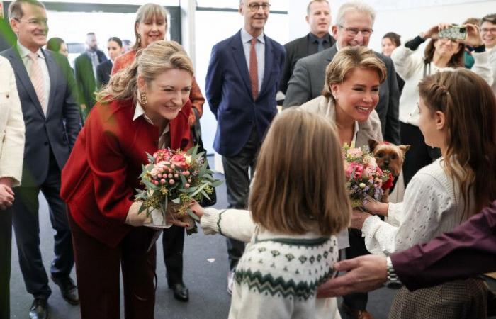 Maria Teresa and Stéphanie de Luxembourg resplendent at the Christmas bazaar