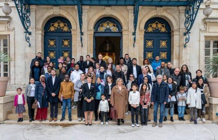 In Deux-Sèvres, the prefect welcomes 62 foreign nationals into French citizenship