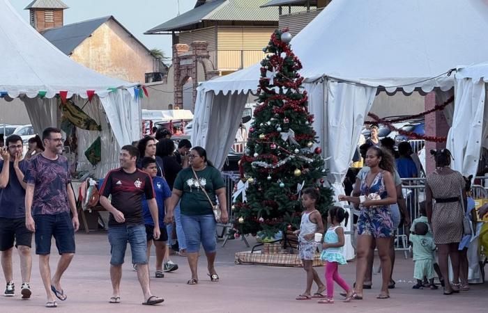 The spirit of Christmas takes hold in the craft village of Saint-Laurent-du-Maroni