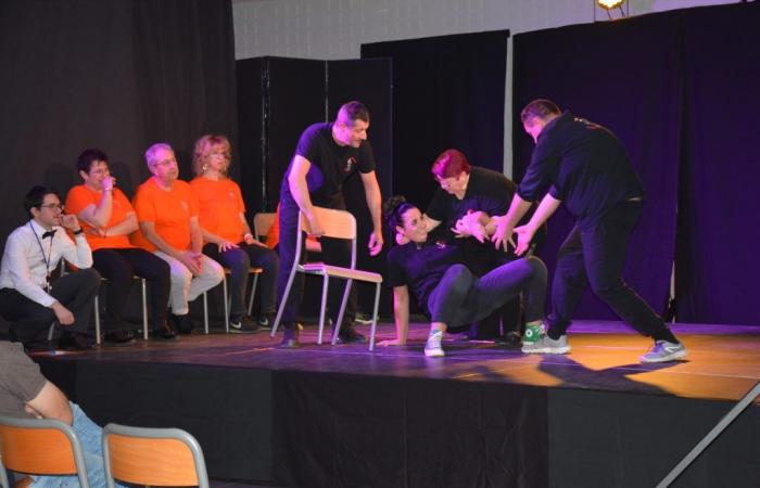 Two teams of actors delivered an improvisation match in Saint-Bénigne • La Voix de l’Ain