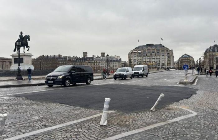 In Paris, the Pont-Neuf partially deviated due to subsidence of the roadway