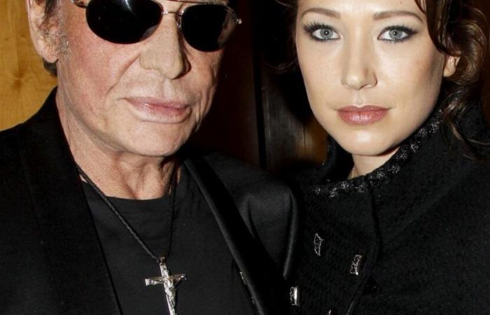 “He could have had a better end of life”: Laura Smet recounts the last moments of Johnny Hallyday