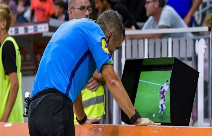 IFAB plans to use FVS video assist system as an alternative to VAR