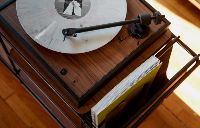 Is the vinyl turntable digging its LP?