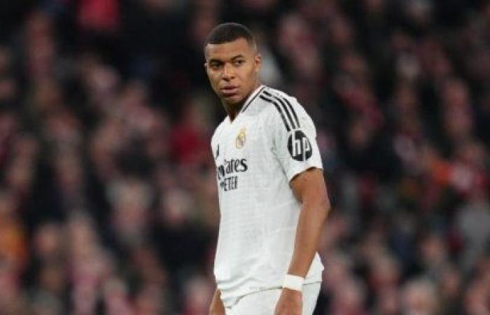 Mbappé misses another penalty, Real suffers