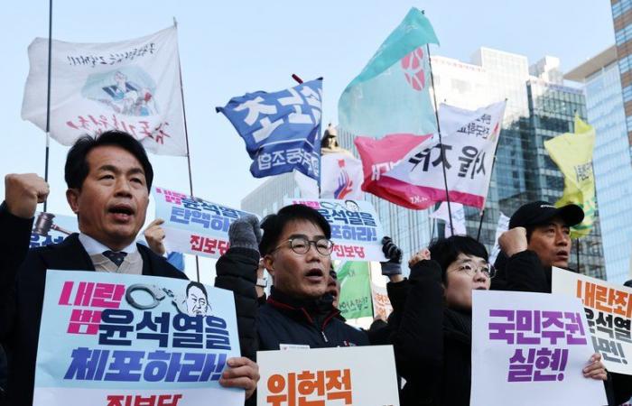 “Our democracy will be trampled if we leave him in power”: South Koreans take to the streets against President Yoon's attempted martial law