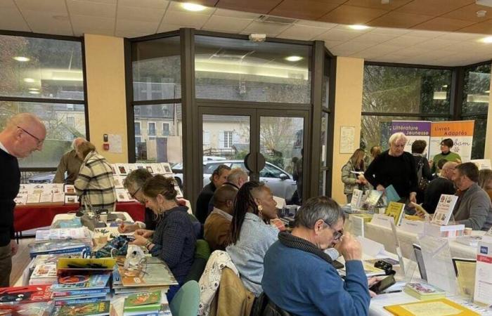 A book fair on Saturday in La Chartre-sur-le-Loir