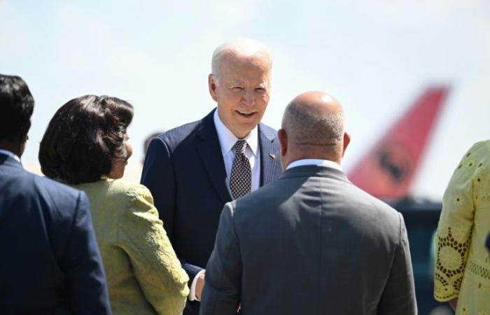 In Angola, Biden promises to invest “differently” from China