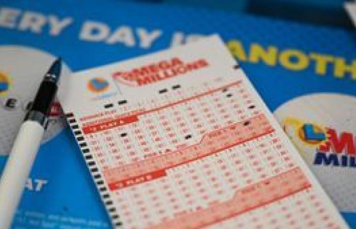 No winner is Tuesday’s Mega Millions drawing, jackpot swells to $579 million