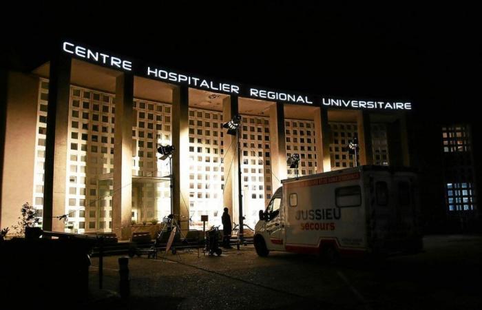 In Brest, JoeyStarr films in an abandoned wing of the Morvan hospital